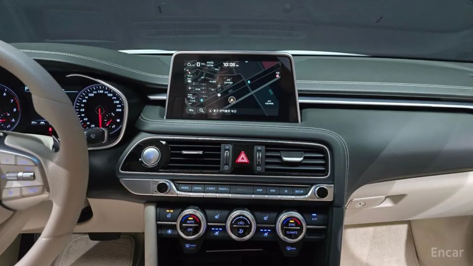 Genesis G70