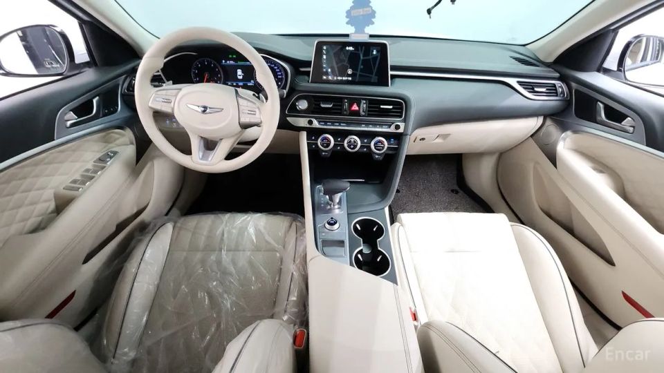 Genesis G70