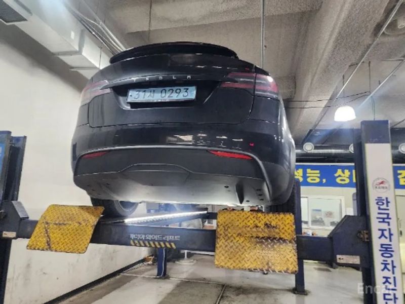 Tesla model-x