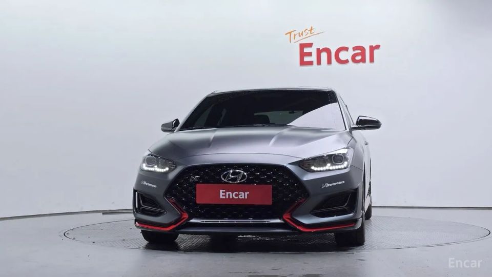Hyundai Veloster
