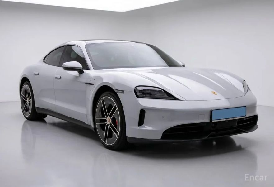 Porsche Taycan