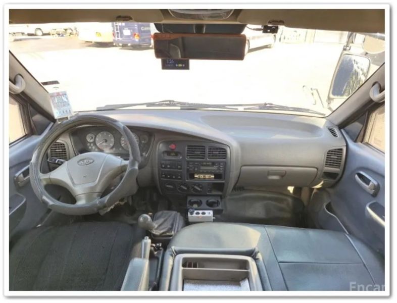 Kia Bongo III Minibus