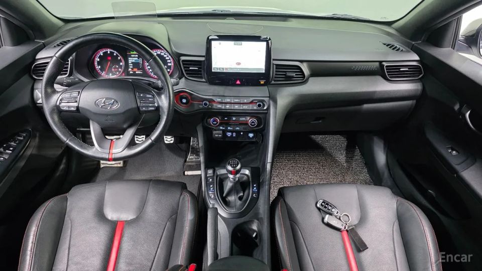 Hyundai Veloster