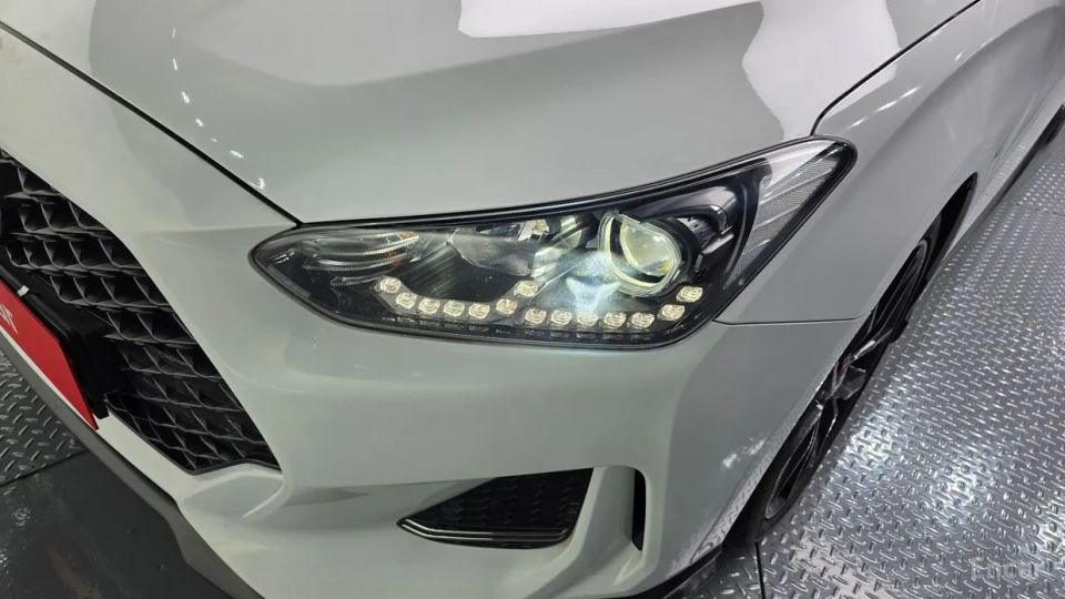 Hyundai Veloster