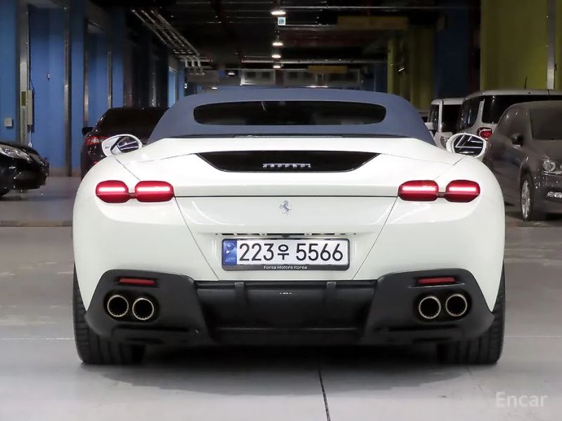 Ferrari Roma