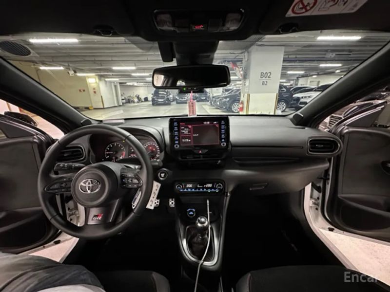 Toyota Yaris(Vitz)