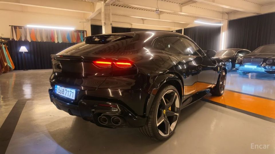 Ferrari Purosangue