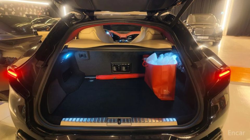 Ferrari Purosangue
