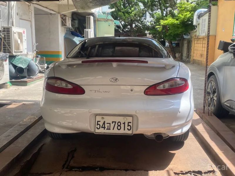 Hyundai Tiburon