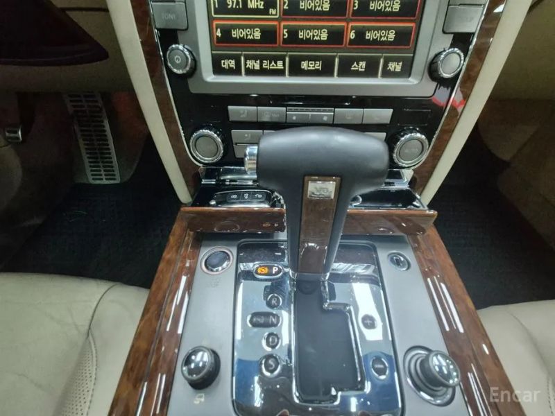 Volkswagen Phaeton