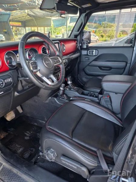 Jeep gladiator