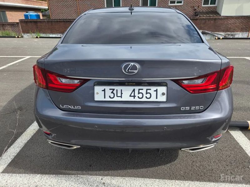 Lexus GS