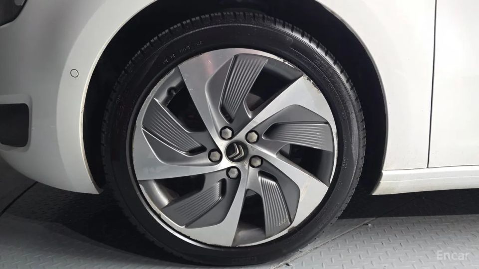 Citroen-DS C4 Picasso