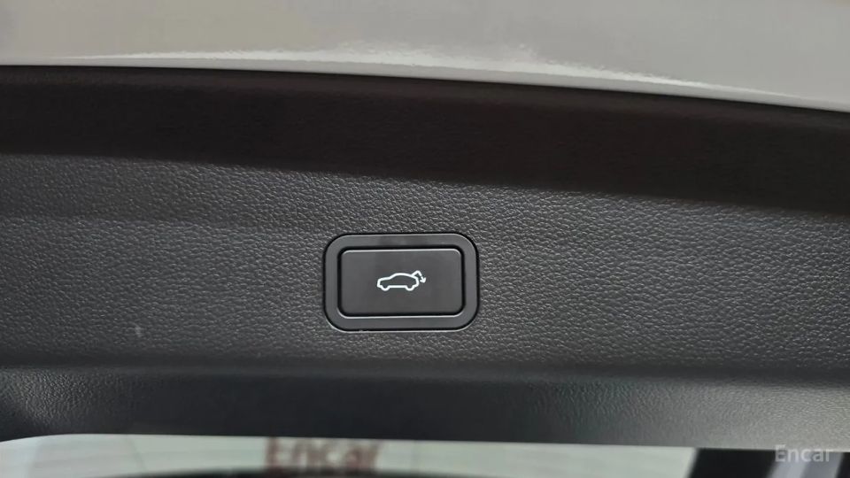 Renault-KoreaSamsung Grand Koleos