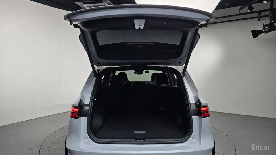 Renault-KoreaSamsung Grand Koleos
