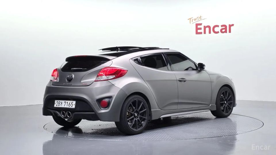 Hyundai Veloster