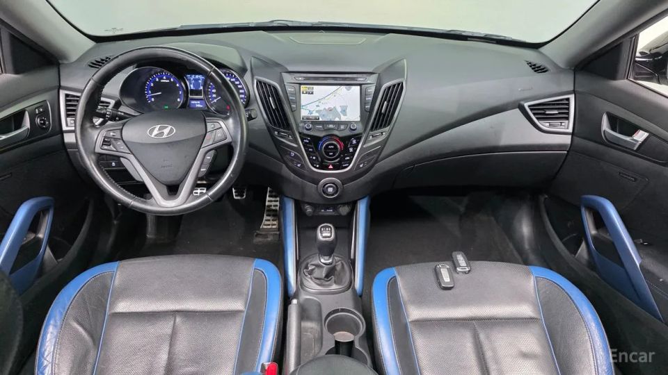 Hyundai Veloster