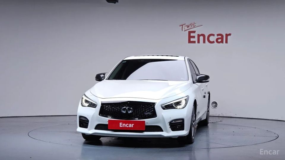 Infiniti Q50