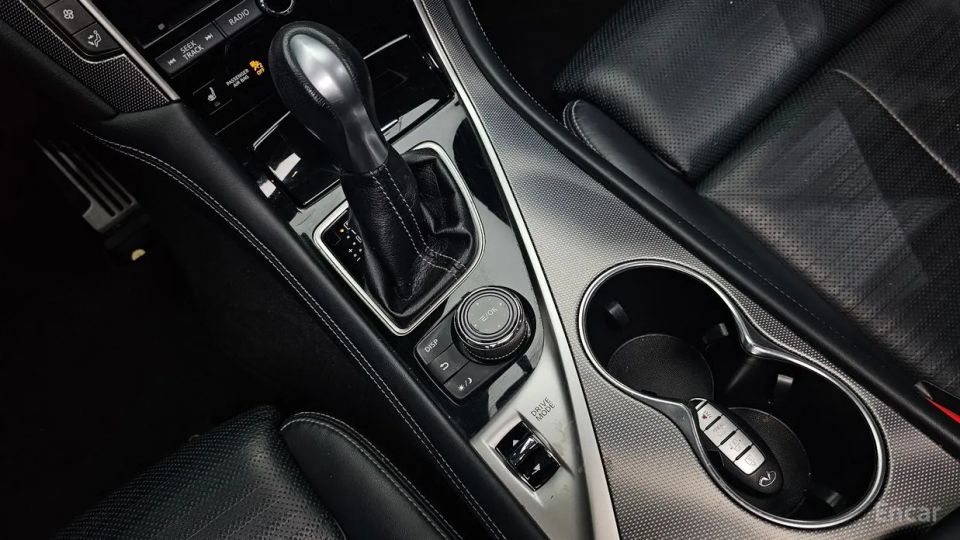 Infiniti Q50