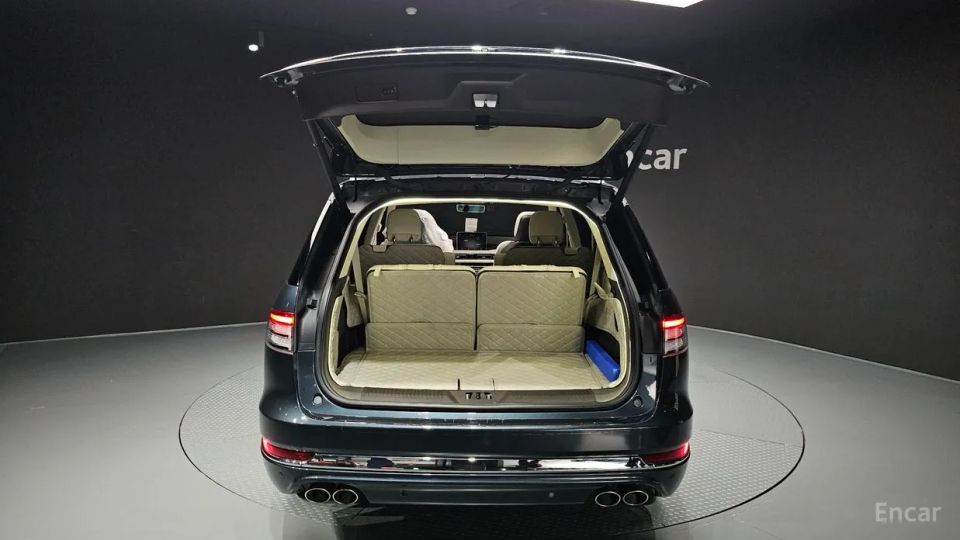 Lincoln Aviator