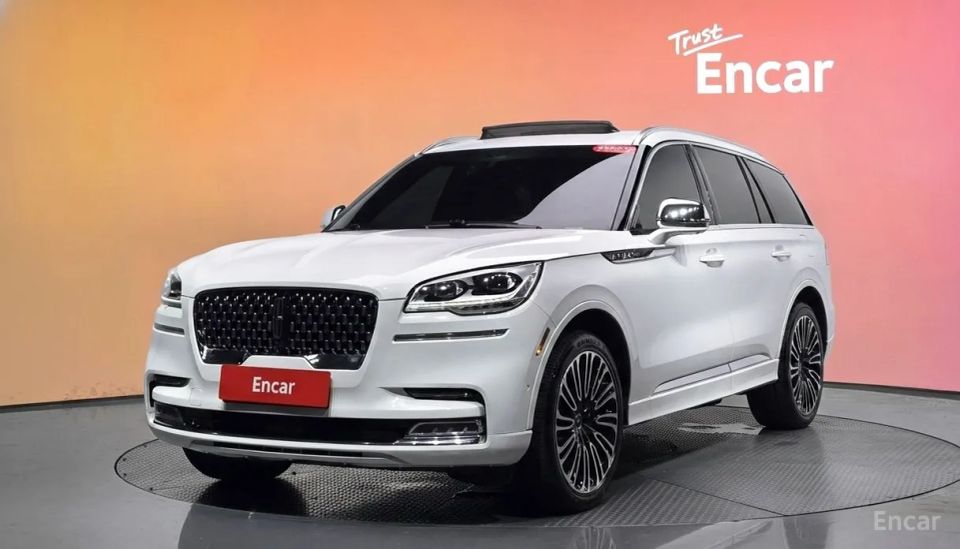 Lincoln Aviator