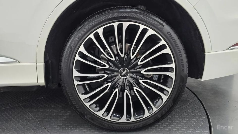 Lincoln Aviator