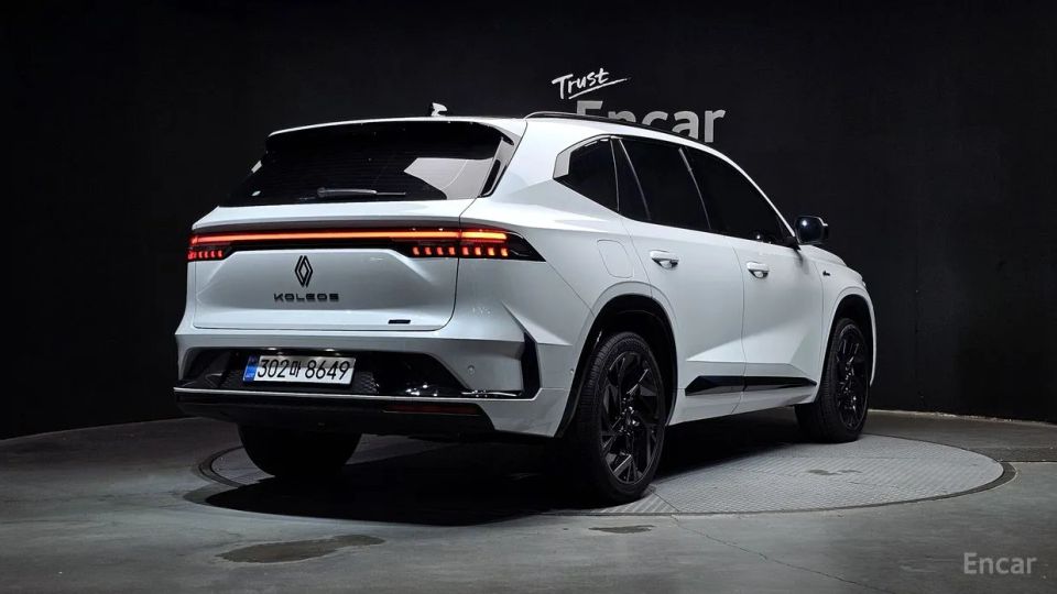 Renault-KoreaSamsung Grand Koleos