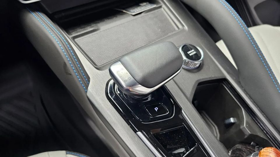 Renault-KoreaSamsung Grand Koleos