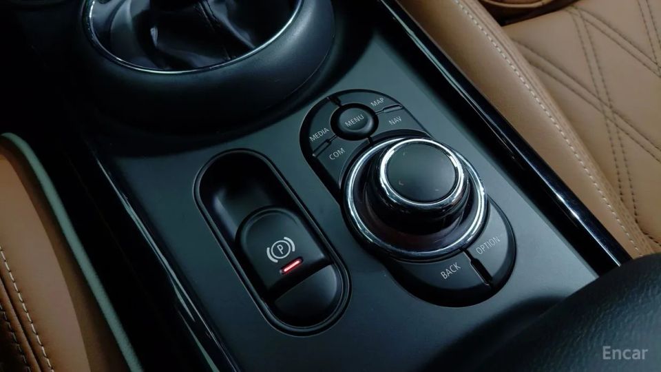 Mini clubman