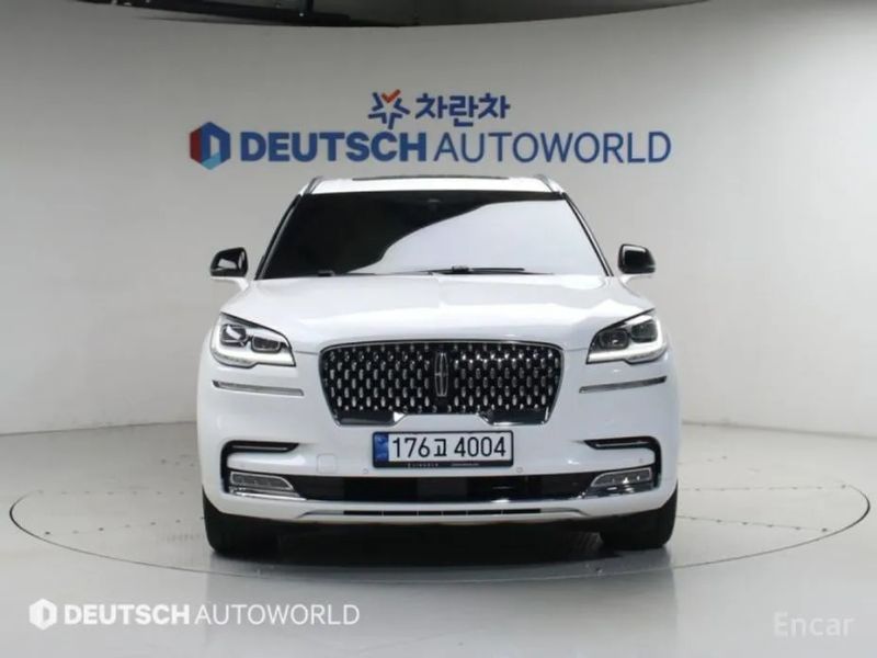 Lincoln Aviator