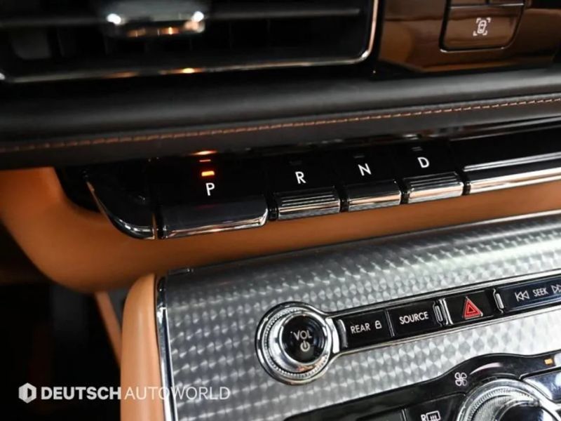 Lincoln Aviator