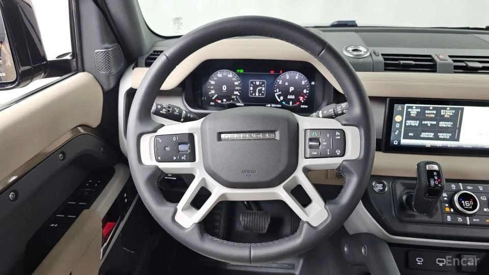 Land Rover Defender
