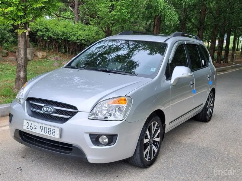 Kia Carens
