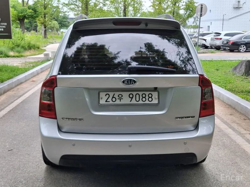 Kia Carens