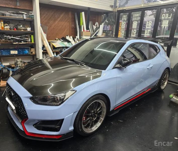 Hyundai Veloster