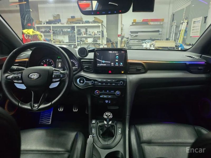 Hyundai Veloster