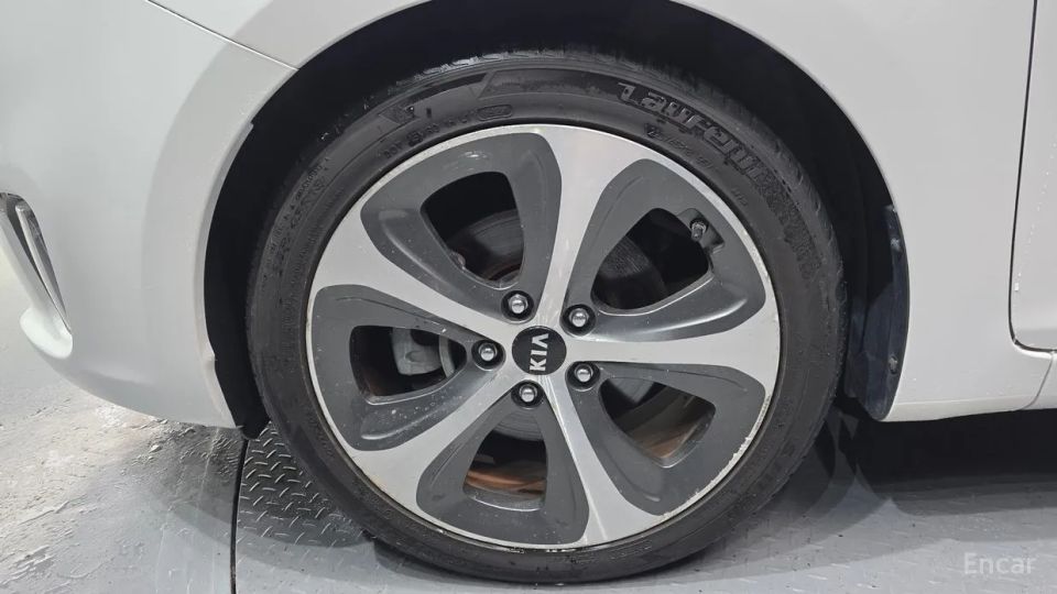 Kia Carens