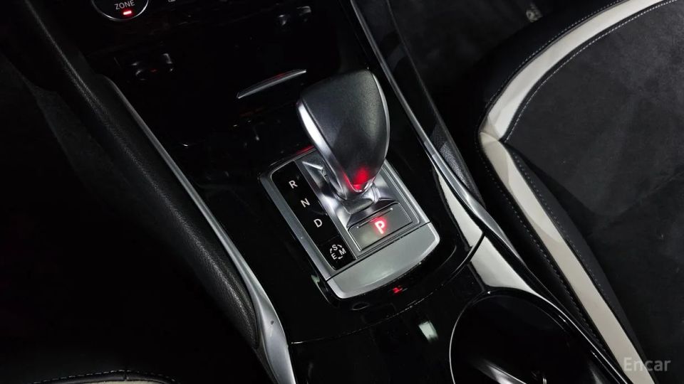 Infiniti Q30