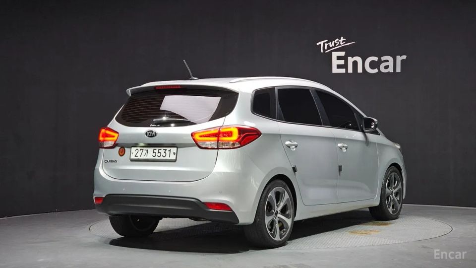 Kia Carens