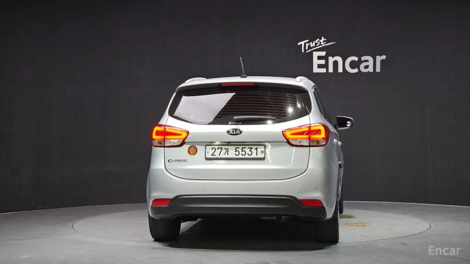 Kia Carens