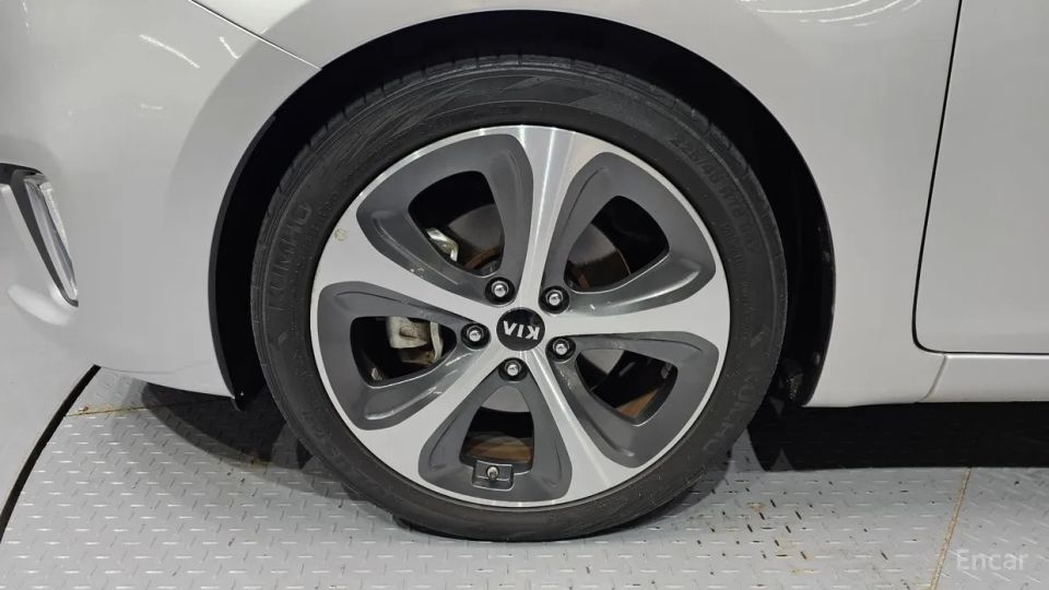 Kia Carens
