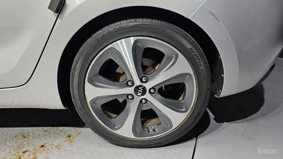 Kia Carens