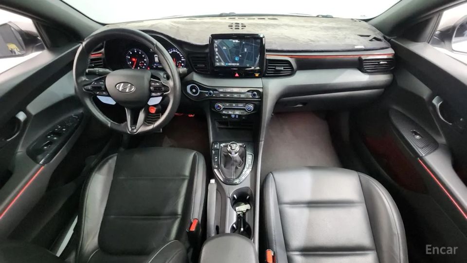 Hyundai Veloster