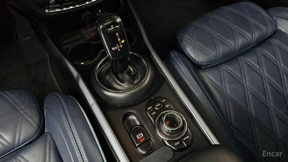 Mini clubman