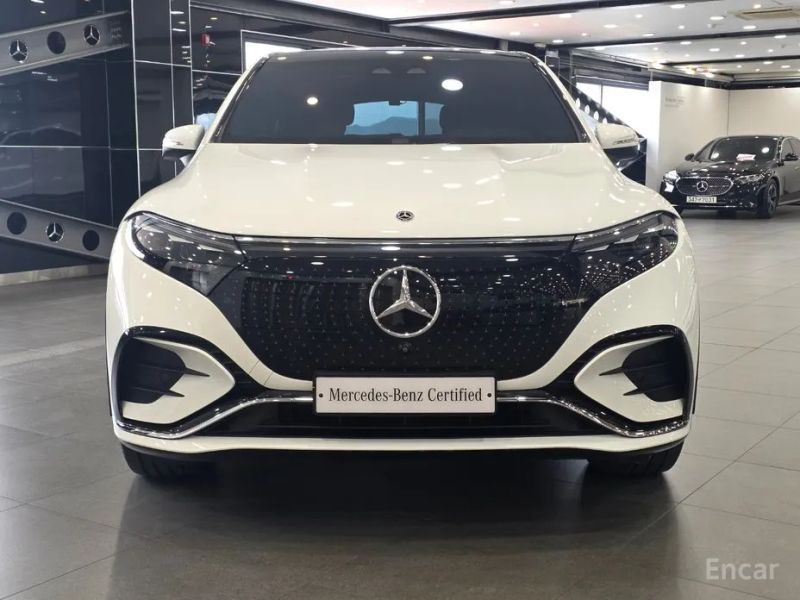 Mercedes-Benz EQS