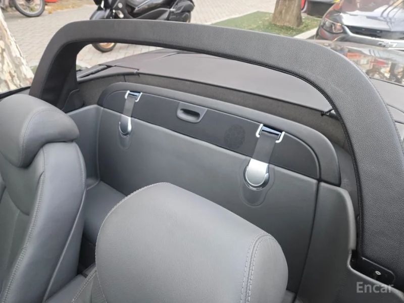 Mercedes-Benz SL-Class