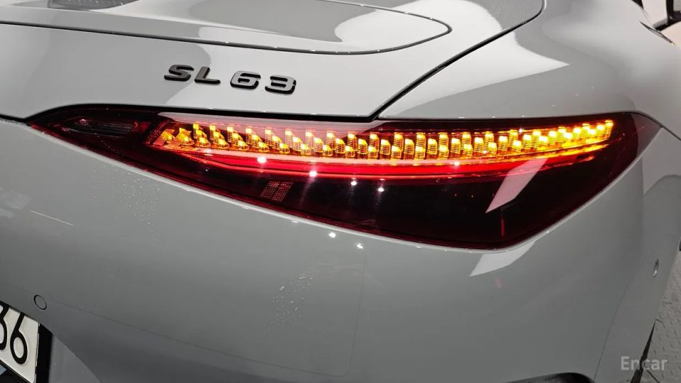 Mercedes-Benz SL-Class