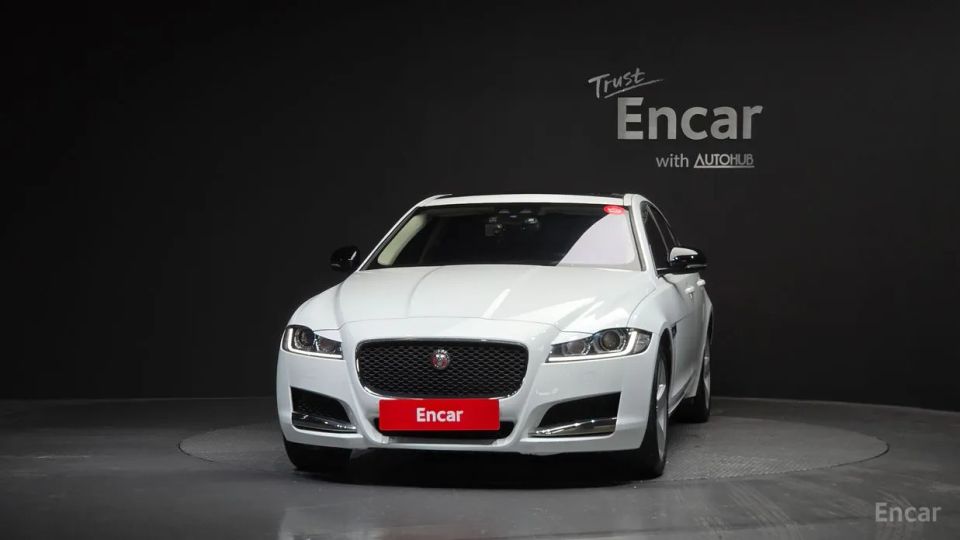 Jaguar xf