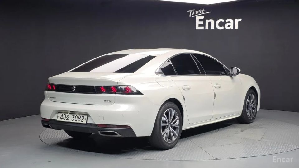 Peugeot 508