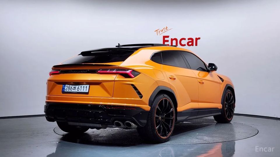 Lamborghini urus